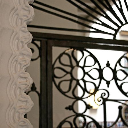 Hotel Boutique Casas De Santa Cruz Sevilla Bagian luar foto