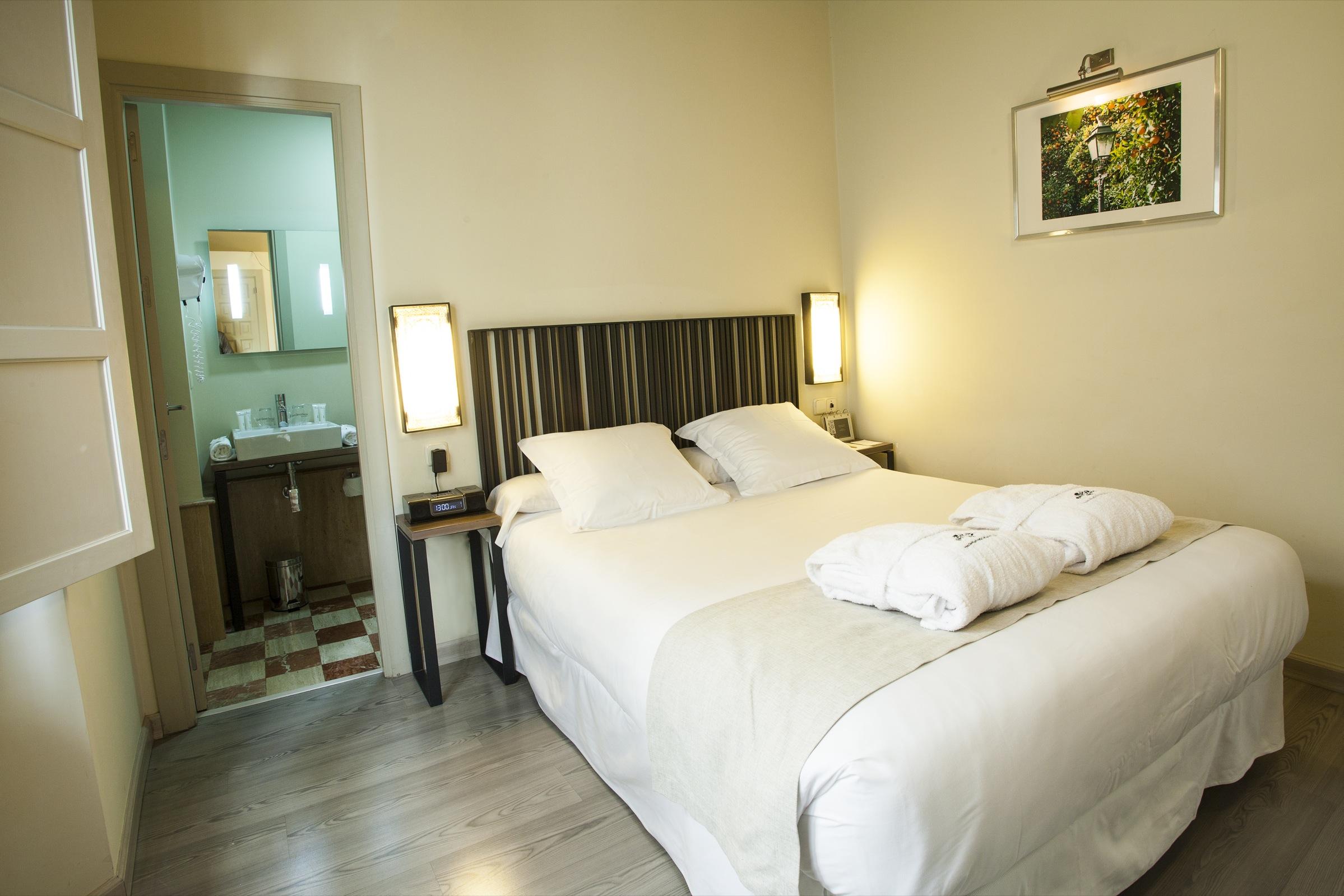 Hotel Boutique Casas De Santa Cruz Sevilla Bagian luar foto