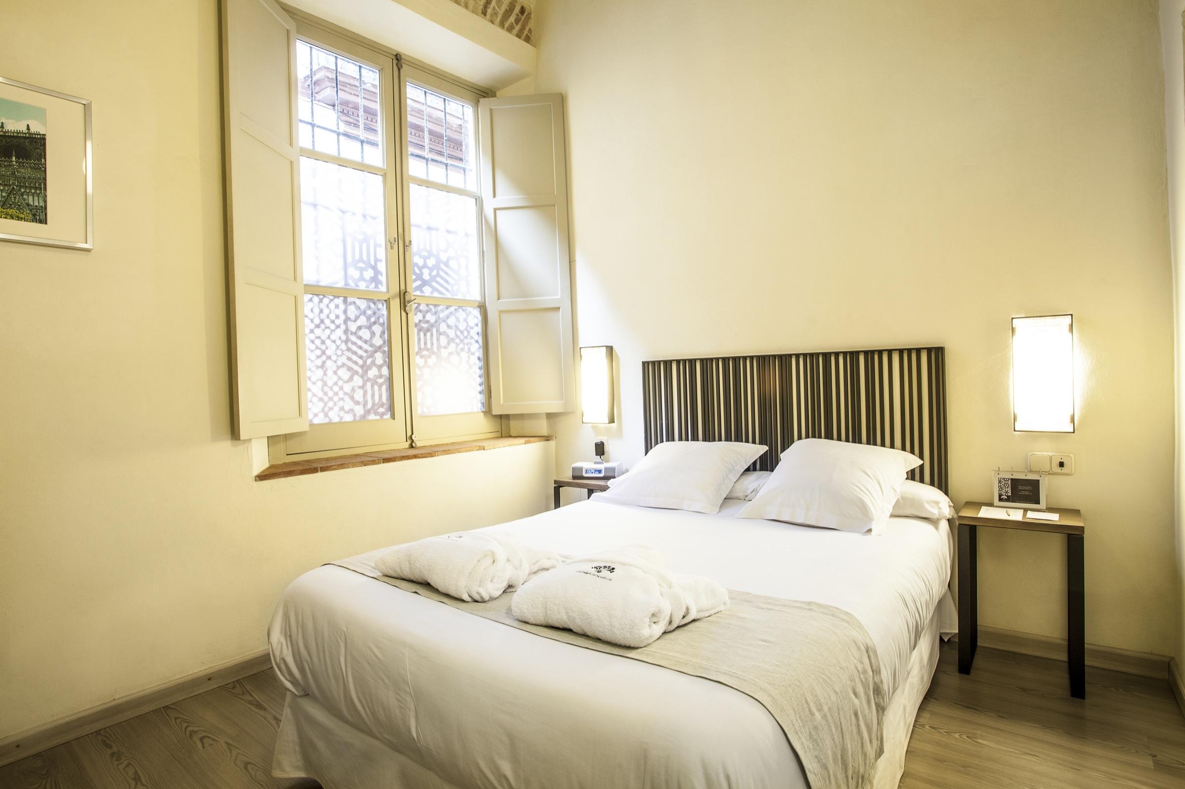 Hotel Boutique Casas De Santa Cruz Sevilla Bagian luar foto