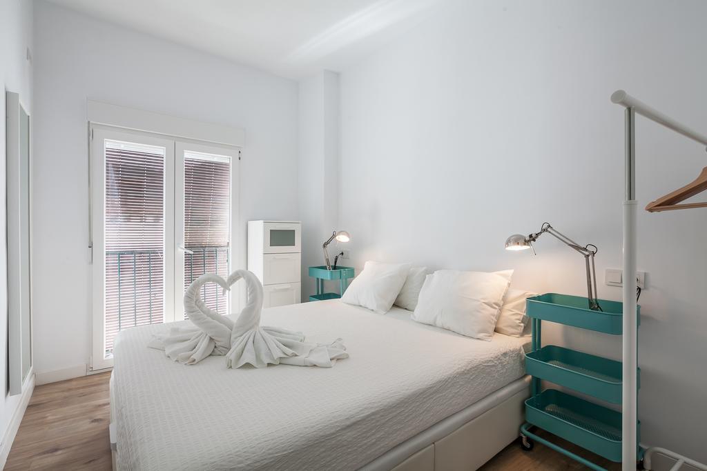 Hotel Boutique Casas De Santa Cruz Sevilla Bagian luar foto